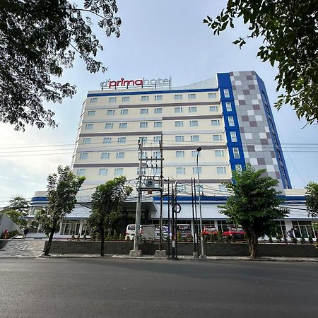 D'Primahotel Jemursari Surabaya Exterior photo